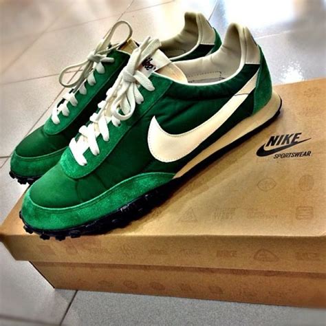 vintage nike schuhe herren|old fashioned nike shoes.